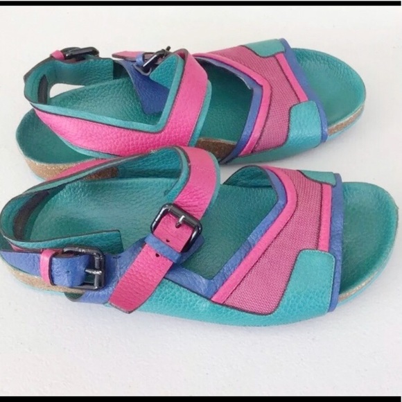 Burberry Shoes - Burberry Prorsum Runway Field Sandals